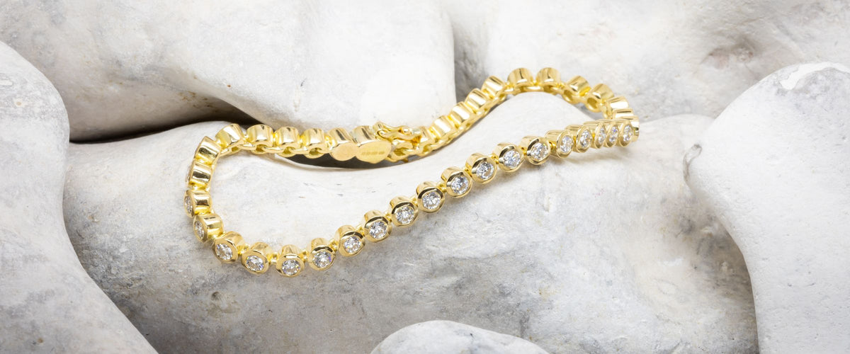 yellow gold and diamond bracelet