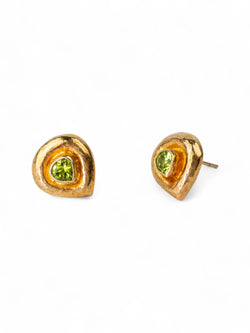 Roman Hammered Yellow Gold Peridot Stud Earrings Earrings Pruden and Smith   