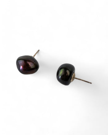 Black Baroque Pearl Gold Stud Earrings Earrings Pruden and Smith   