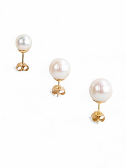 Round Pearl 9ct Yellow Gold Stud Earrings Earrings Pruden and Smith   