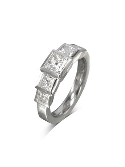 Art Deco Diamond Platinum Ring Ring Pruden and Smith   