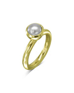 Round Pearl Gold Ring Ring Pruden and Smith   