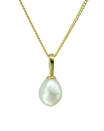 Simple Pearl Pendant & Drop Earrings Set Bundle Pruden and Smith   