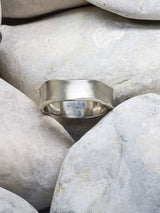 side hammered platinum wedding ring