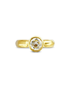 18ct Yellow Gold Solitaire Engagement Ring Ring Pruden and Smith   