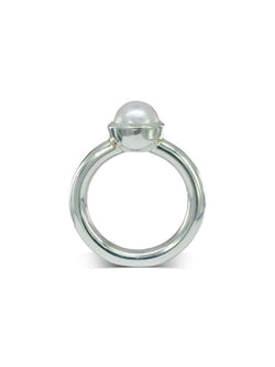 Round Pearl 9ct Gold Ring Ring Pruden and Smith   